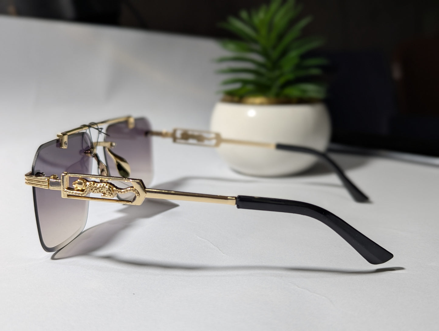 Luxury Rimless Metal Jaguar Embellished Sunglasses