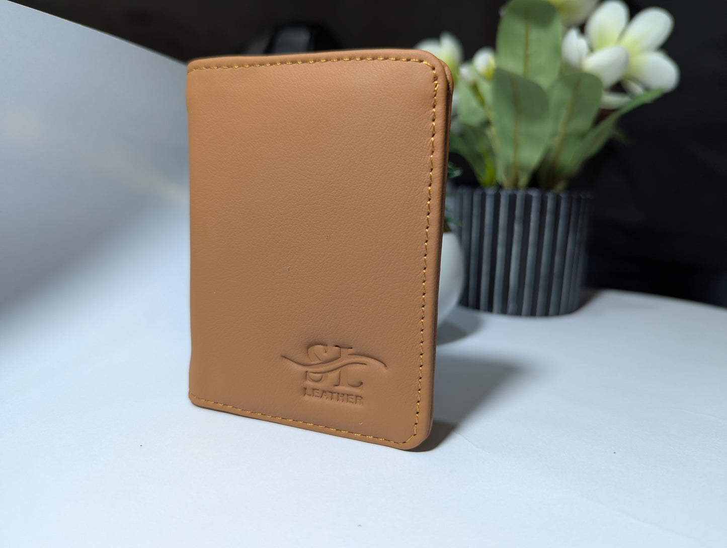 Streamlined Elegance: Genuine Leather Slim Wallet