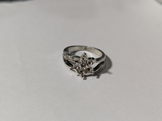 Sparkling Rhinestone Flower Ring with Split Shank Band